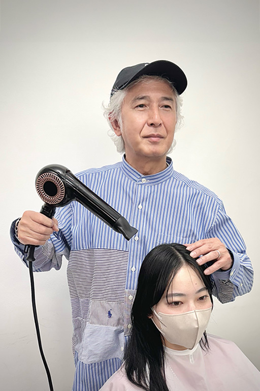 ATSUSHI KOMATSU